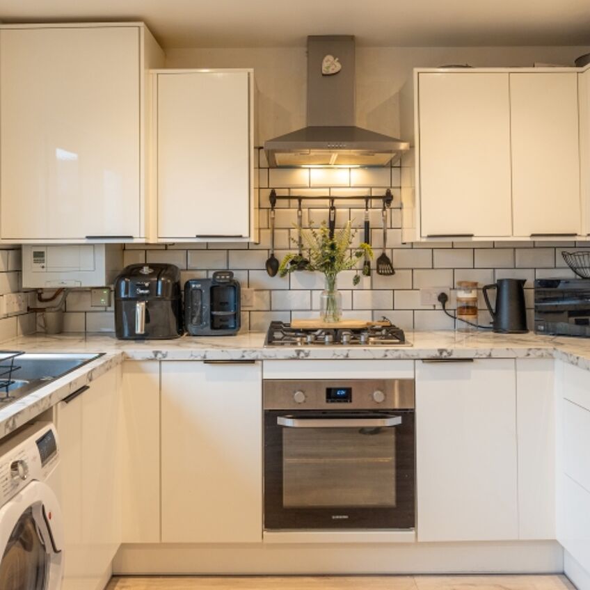 Marigold Close, Rogerstone. For sale with Clarke & Partners estate agent.